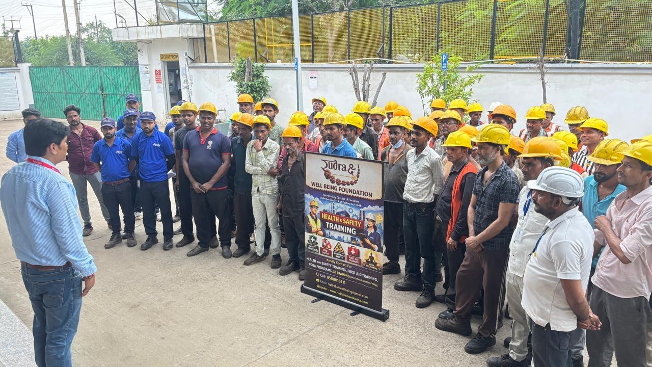 Team Meeting photograph 20